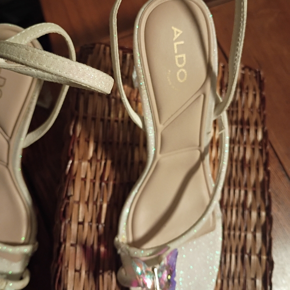 Aldo White Strappy Heels with Iridescent Butterfly Accent - Picture 4 of 4